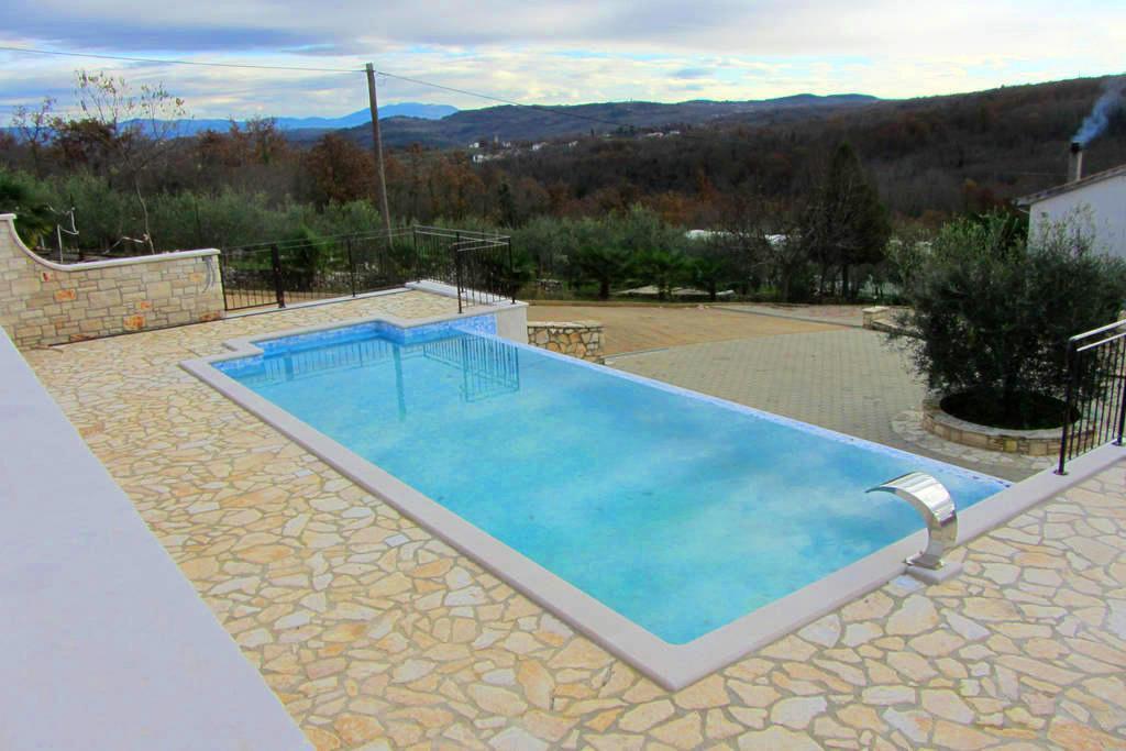 Villa Lara Karojba Номер фото